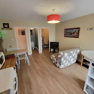 Petite Maison 40m² A Appartement Paimpont